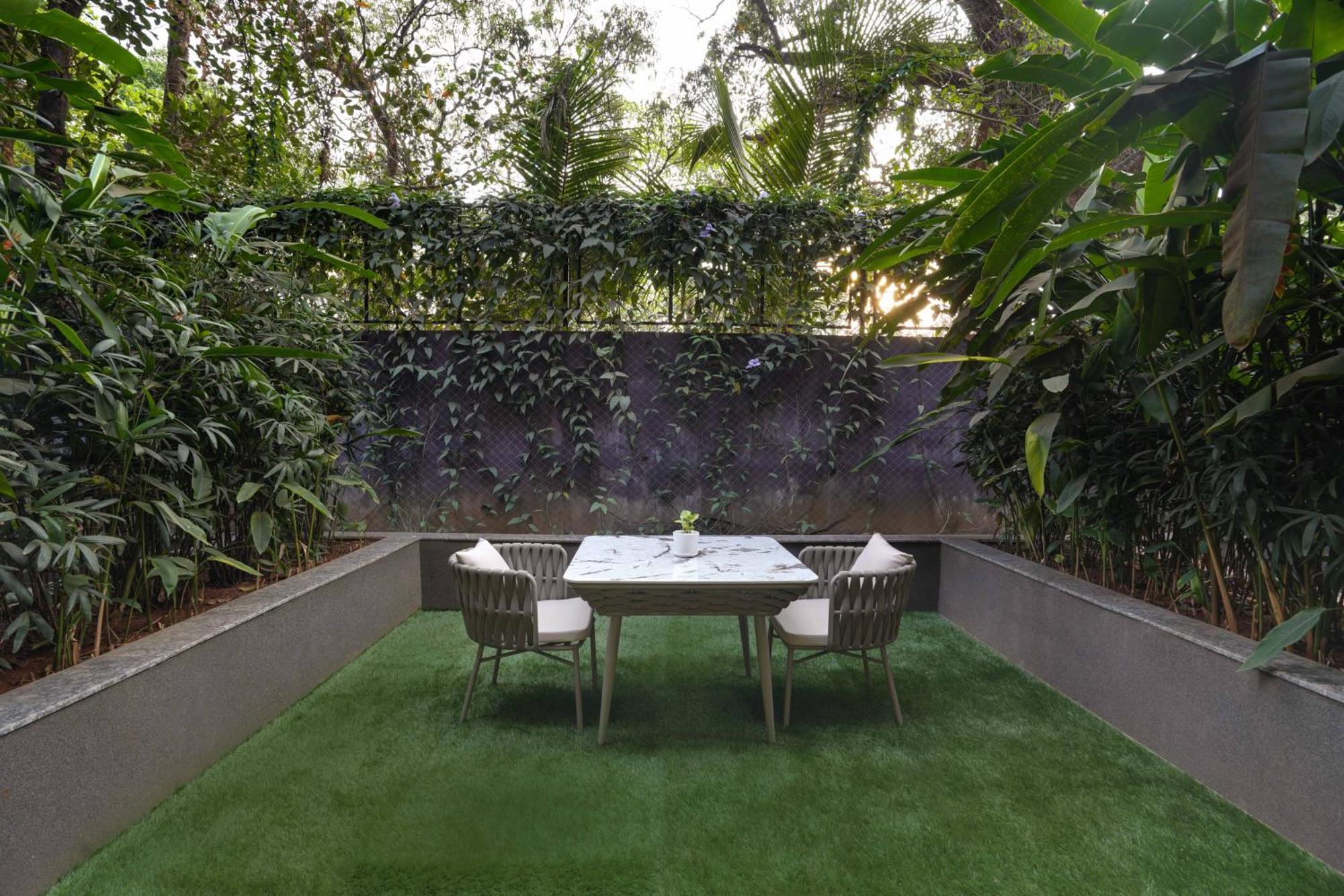 Lemon Tree Hotel, Anjuna, Goa วากาตอร์ ภายนอก รูปภาพ