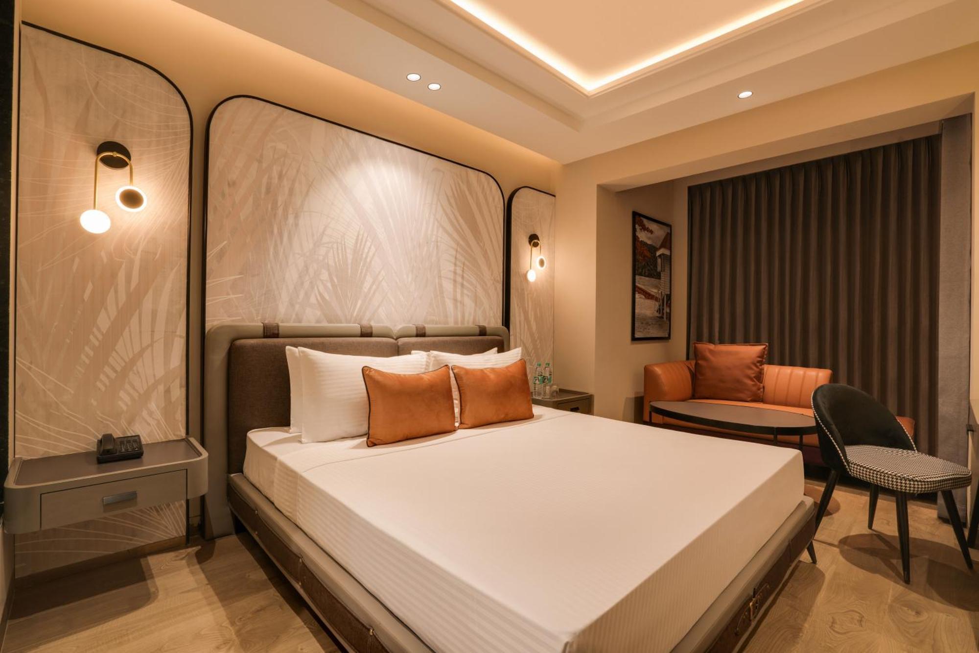 Lemon Tree Hotel, Anjuna, Goa วากาตอร์ ภายนอก รูปภาพ